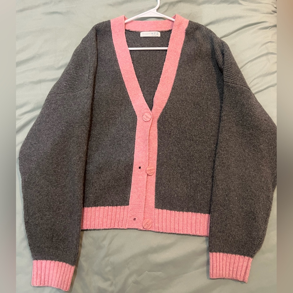 Grey and pink cardigan